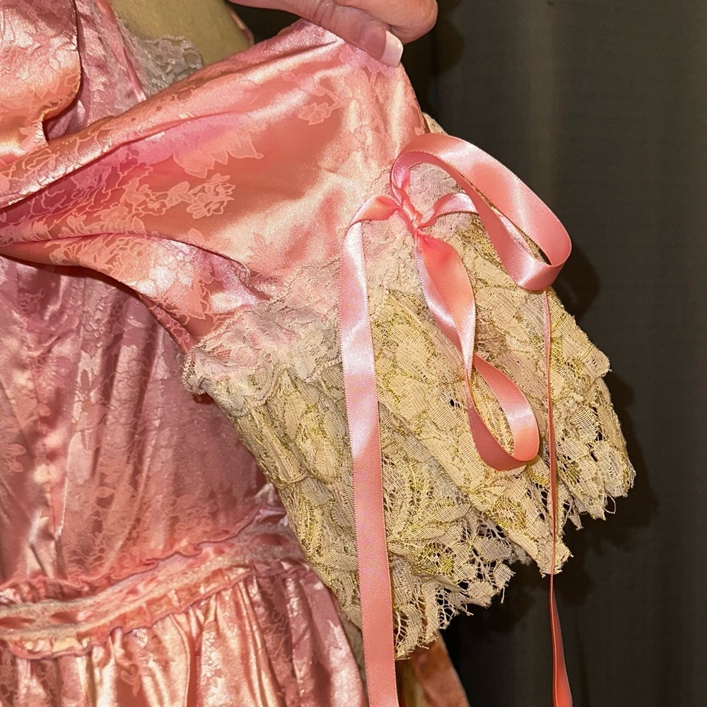 Trickz N Treatz Dolls Kill ‘CAKE QUEEN’ Marie Antoinette Pink Dress Costume XL - Picture 7 of 11